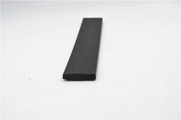 solid epdm rubber extrusion (2).JPG